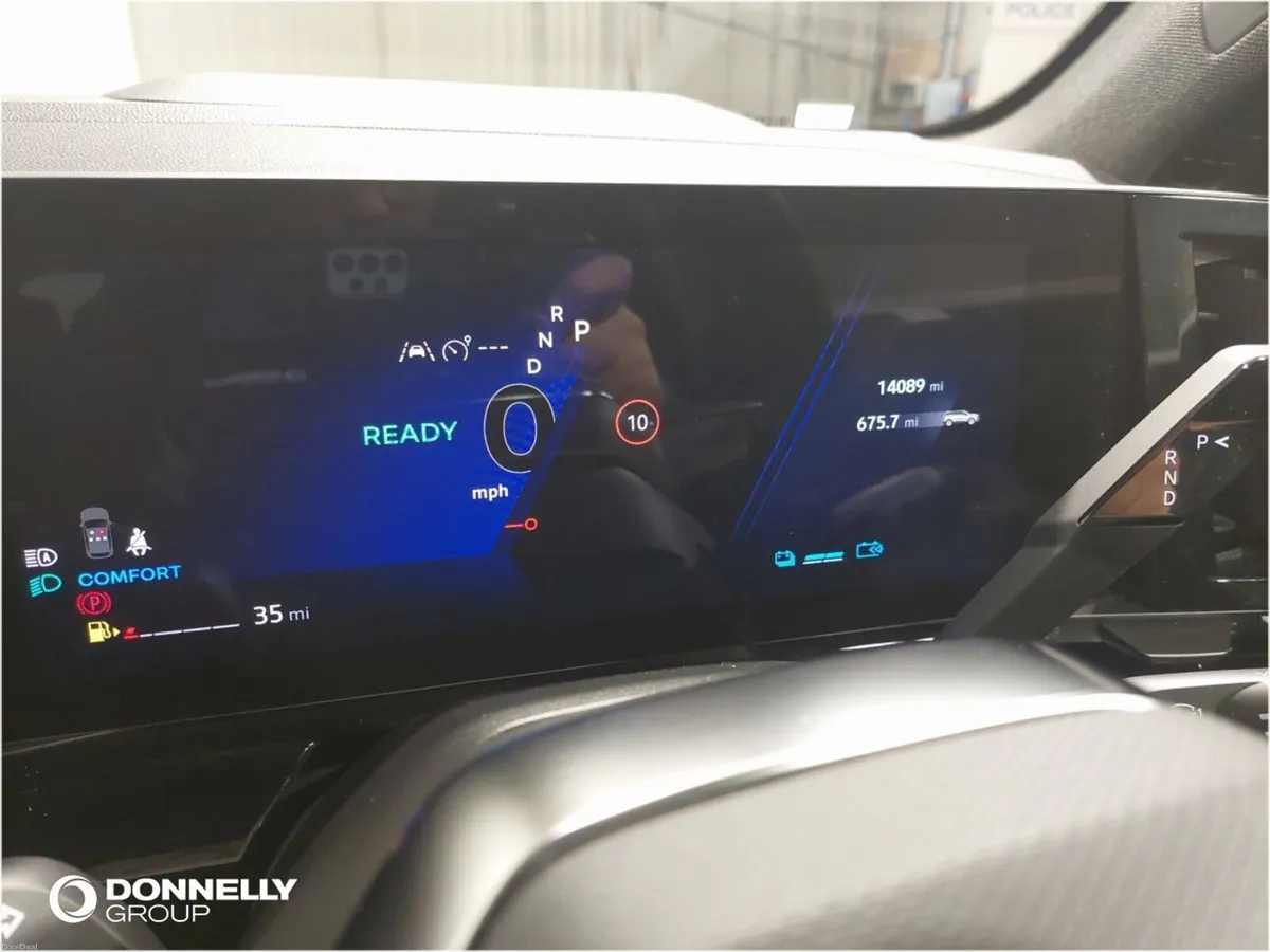 Renault Austral E-Tech Full Hybrid Iconic Esprit A - Image 6