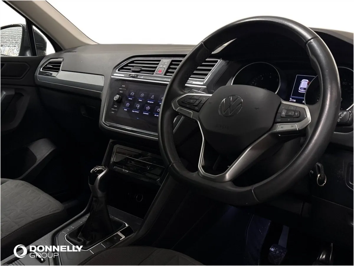 Volkswagen Tiguan 1.5 TSI Life 5dr - Image 6