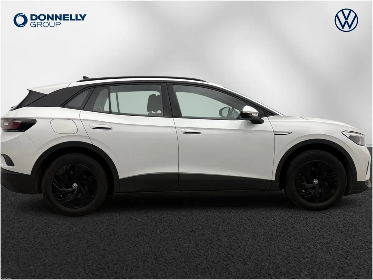 Volkswagen ID.4 109kW Life Pure 52kWh 5dr Auto - Image 4