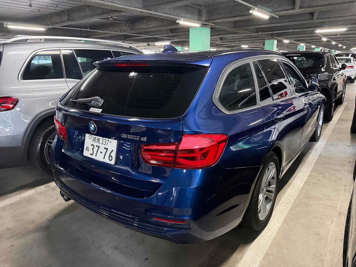 BMW 320D SPORT TOURING AUTO 2018 - Image 2