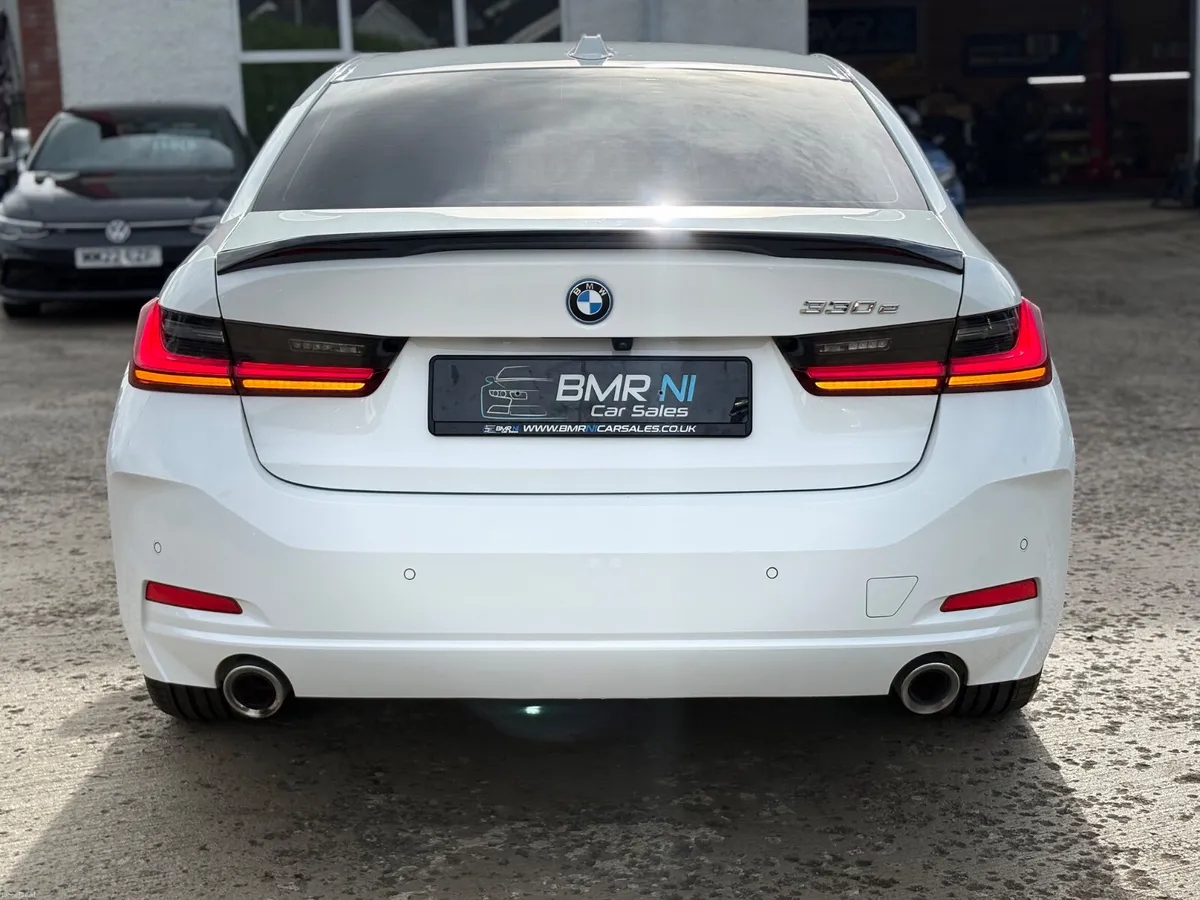 2022 BMW 330 SPORT AUTO HYBRID - Image 5