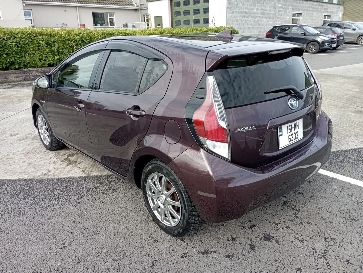 Toyota Aqua 2015 - Image 3