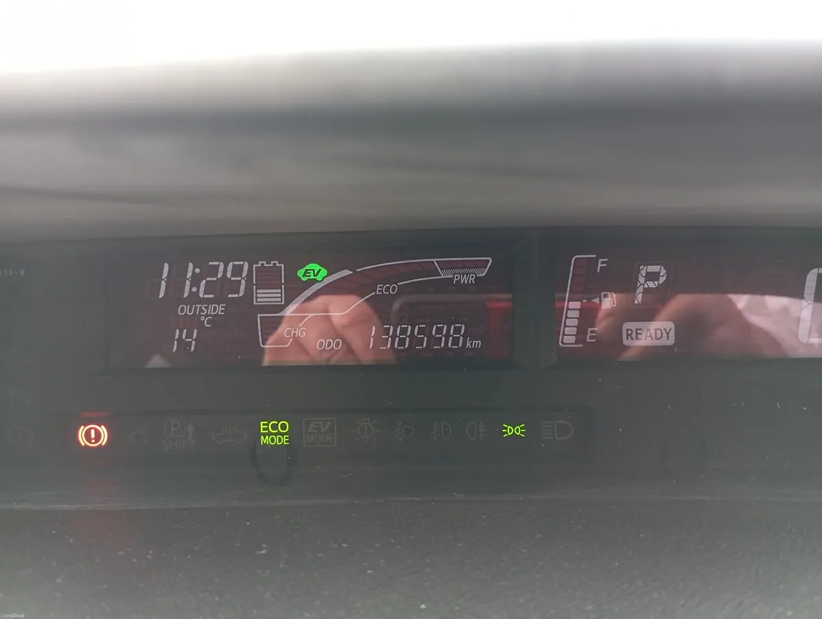 Toyota Aqua 2015 - Image 4