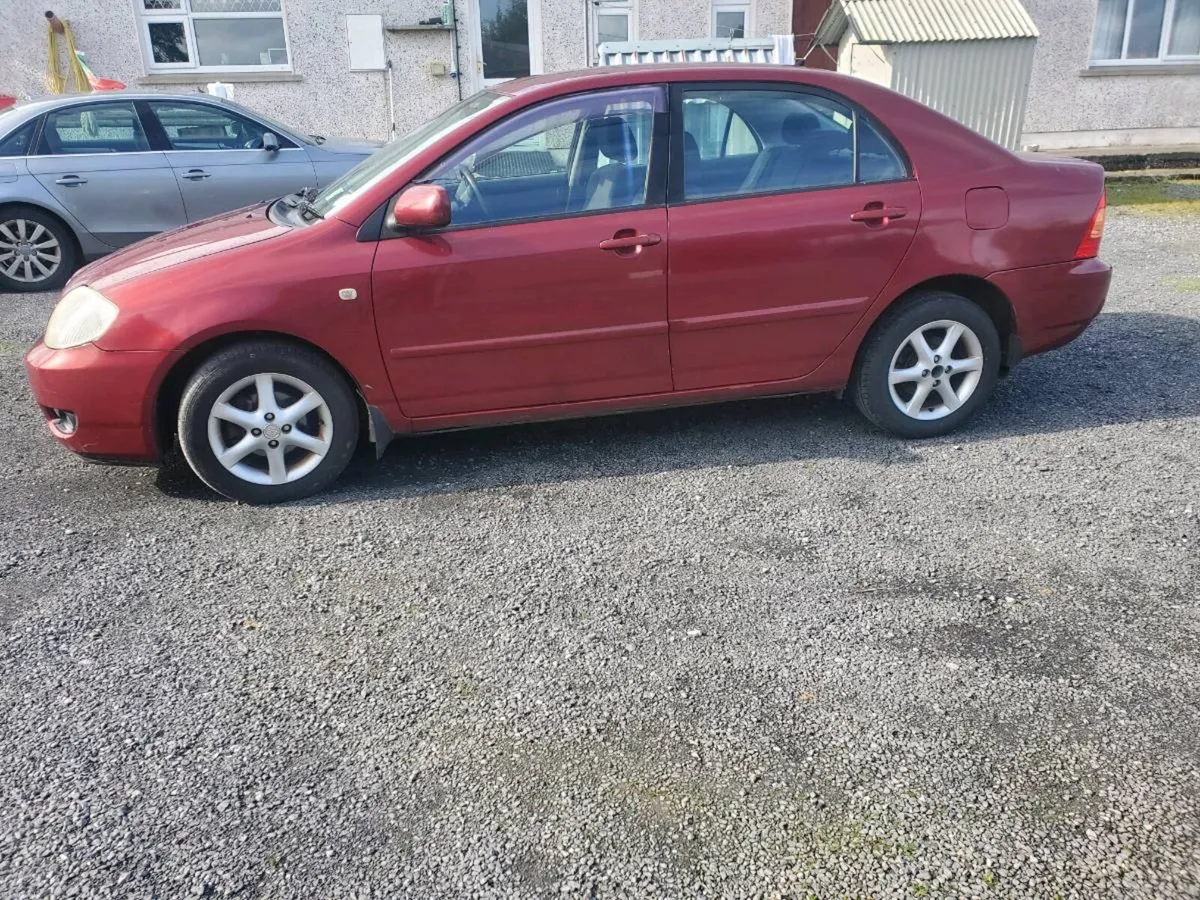 Toyota Corolla 1.4 petrol luna - Image 3