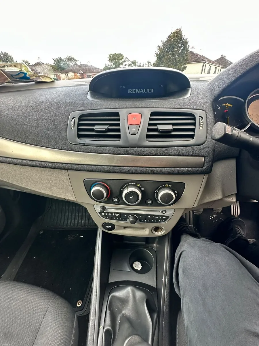 Renault Fluence 2010 WITH TAX AND NCT - Image 5
