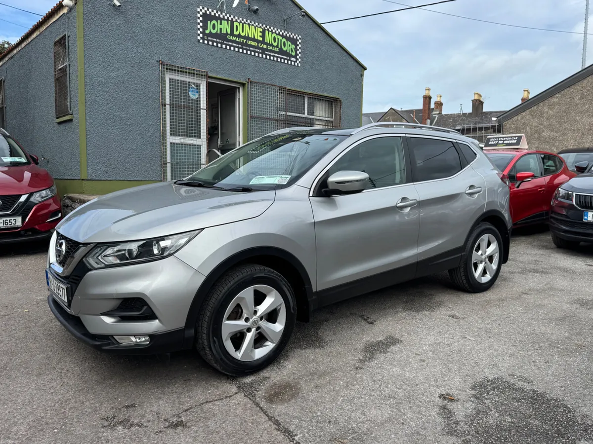 Nissan Qashqai High spec Petrol - Image 3