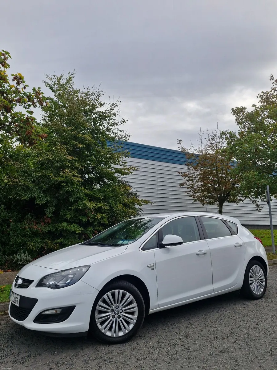 Opel Astra 2014 1.4 Petrol, New Nct - Image 6