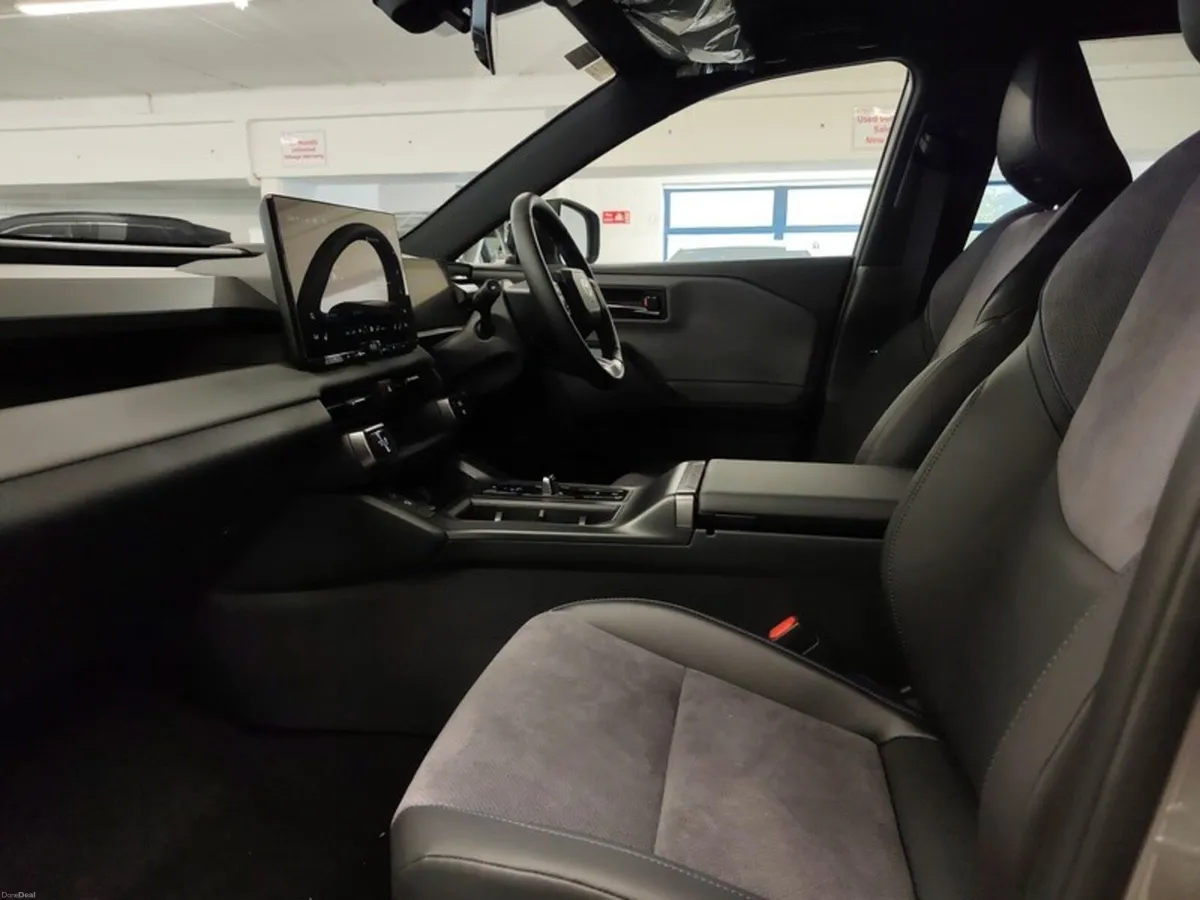 Toyota RAV4 HEV Sport L.Edition - Image 6