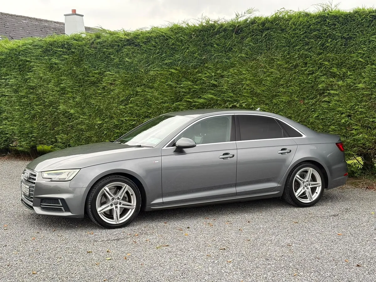 Audi A4 2016 - Image 5