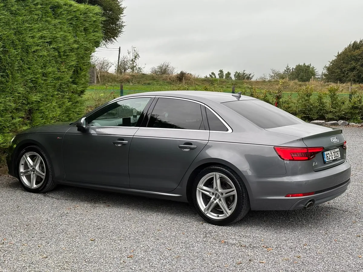 Audi A4 2016 - Image 6