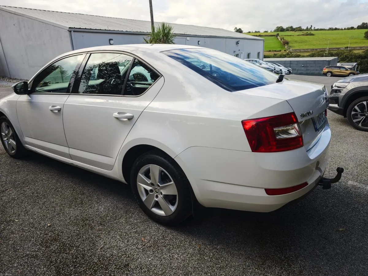 Skoda Octavia Ambition 1.6 TDi / 147000 KM - Image 5