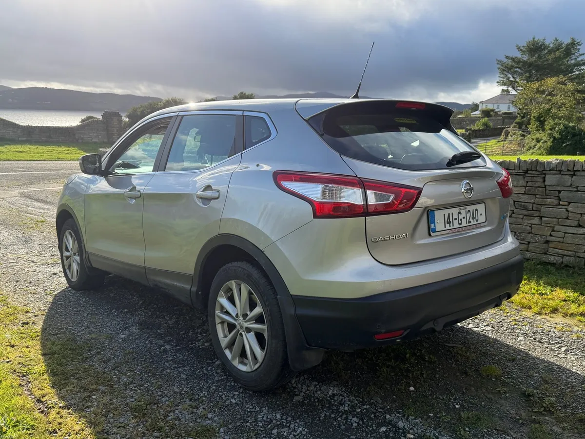 2014 Nissan Qashqai SV 1.5 Diesel - Image 4