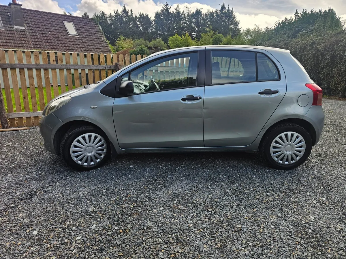 Toyota Yaris - Image 5