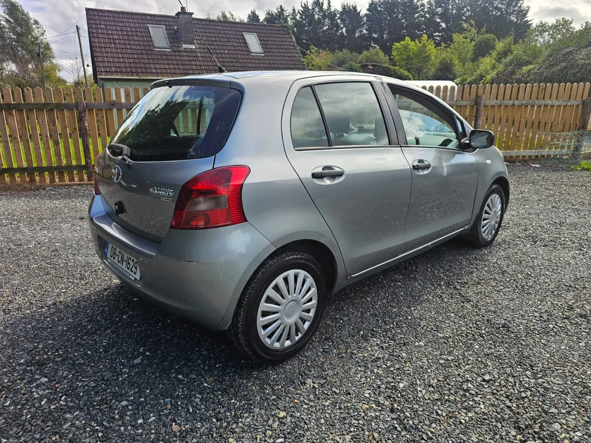 Toyota Yaris - Image 3