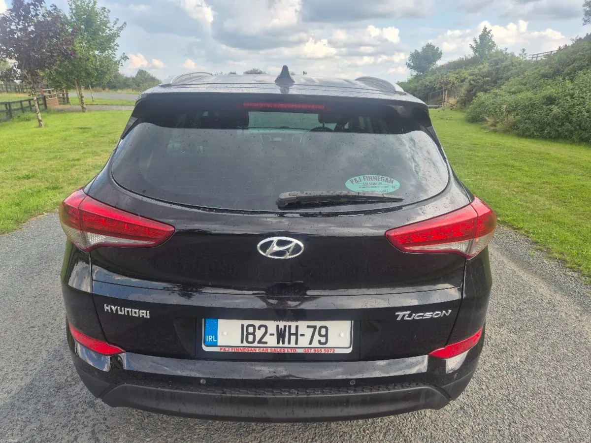 2018 (182) Hyundai Tucson IX35 EXECUTIVE SE 5DR - Image 5