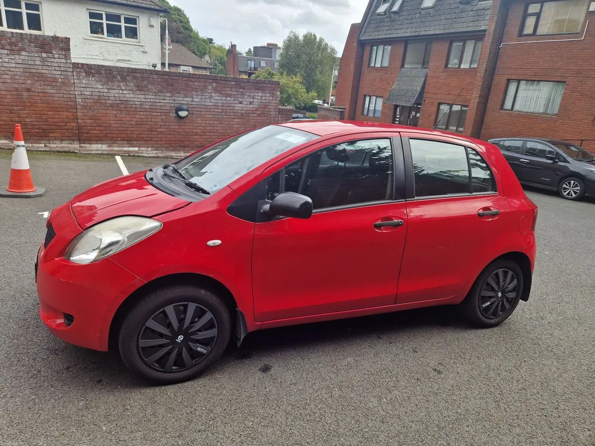Toyota Yaris 2007 - Image 3