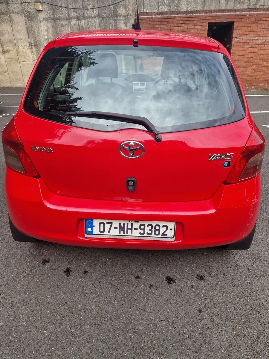 Toyota Yaris 2007 - Image 4