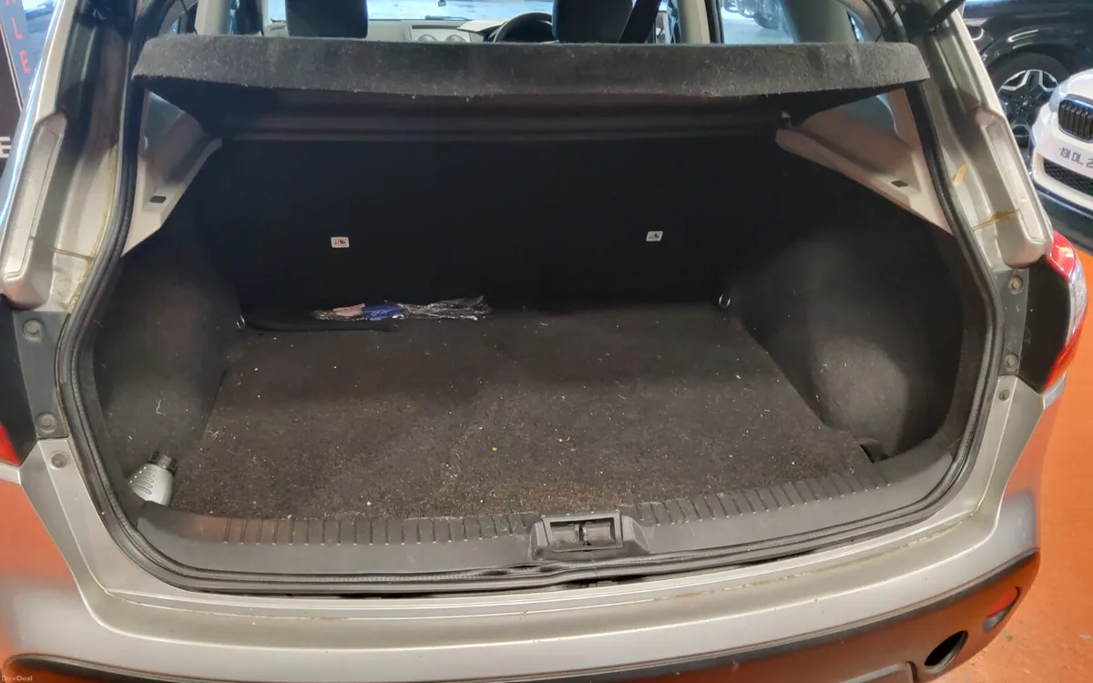 Nissan Qashqai 2010 - Image 5