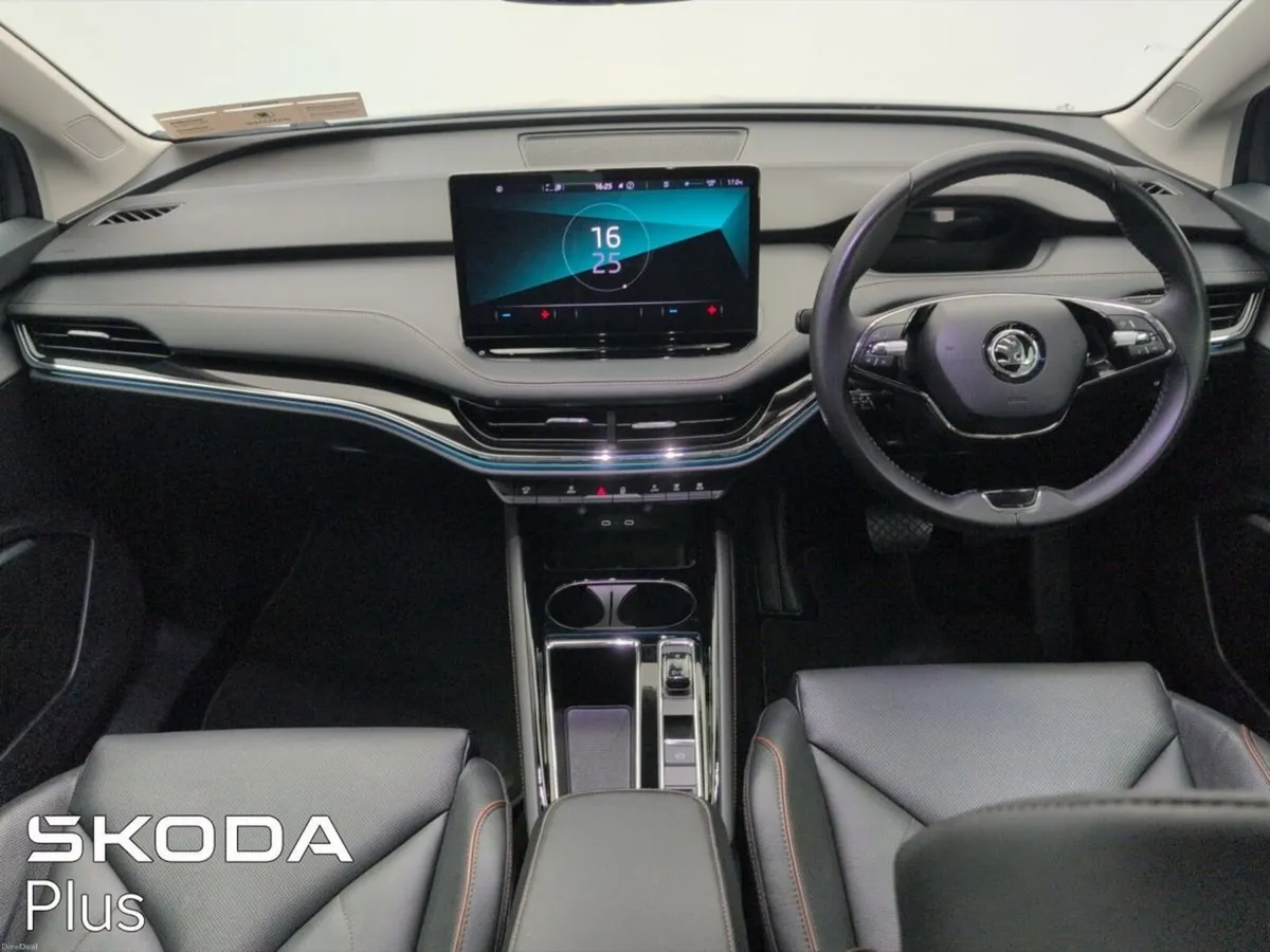 Skoda Enyaq IV 80 *LEATHER INTERIOR*KEYLESS START* - Image 2