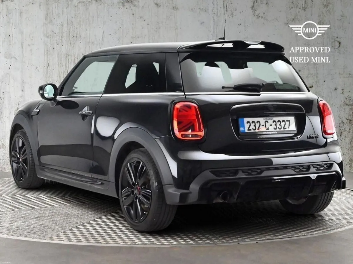 Mini Cooper 3-Door Cooper Sport - Image 2