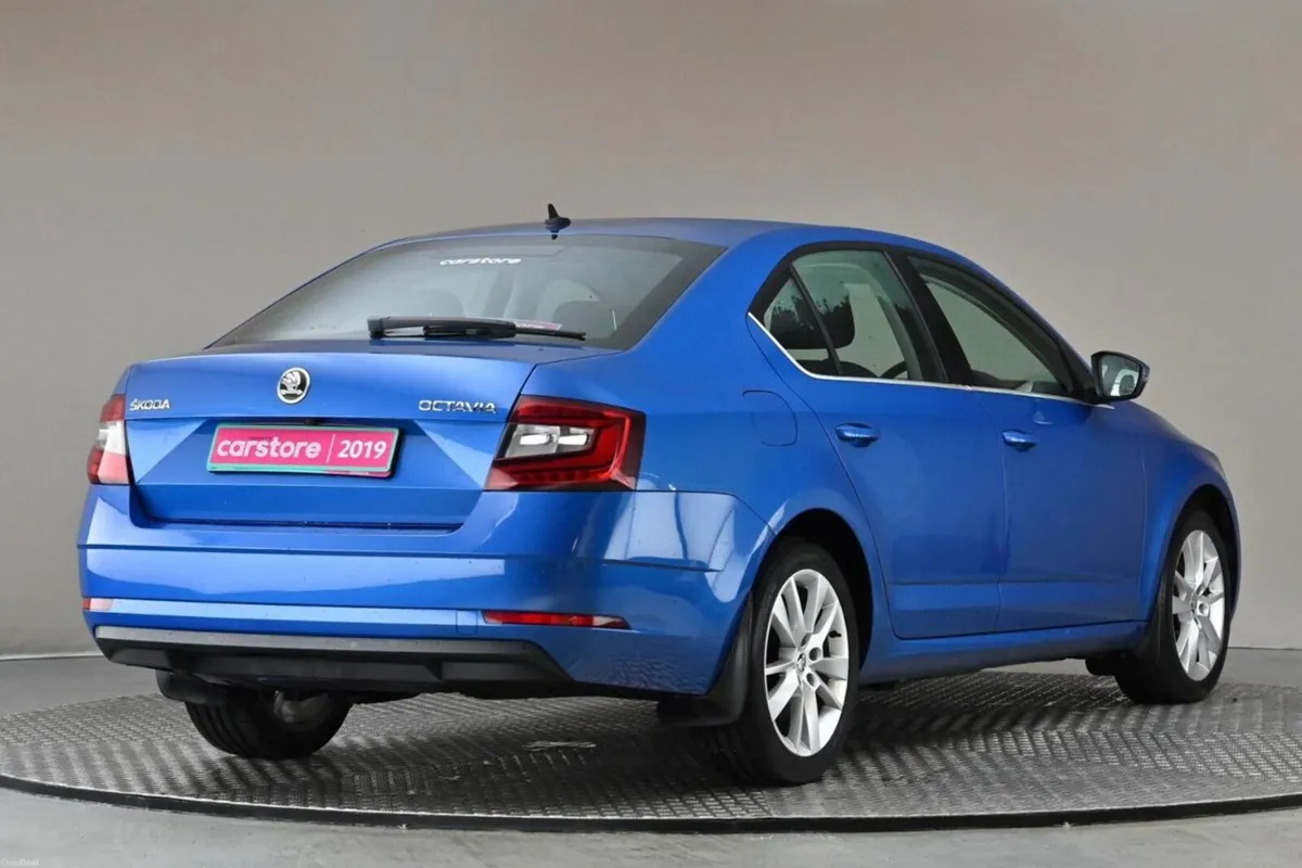 Skoda Octavia 1.0TSI DSG STYLE 115HP - Image 6