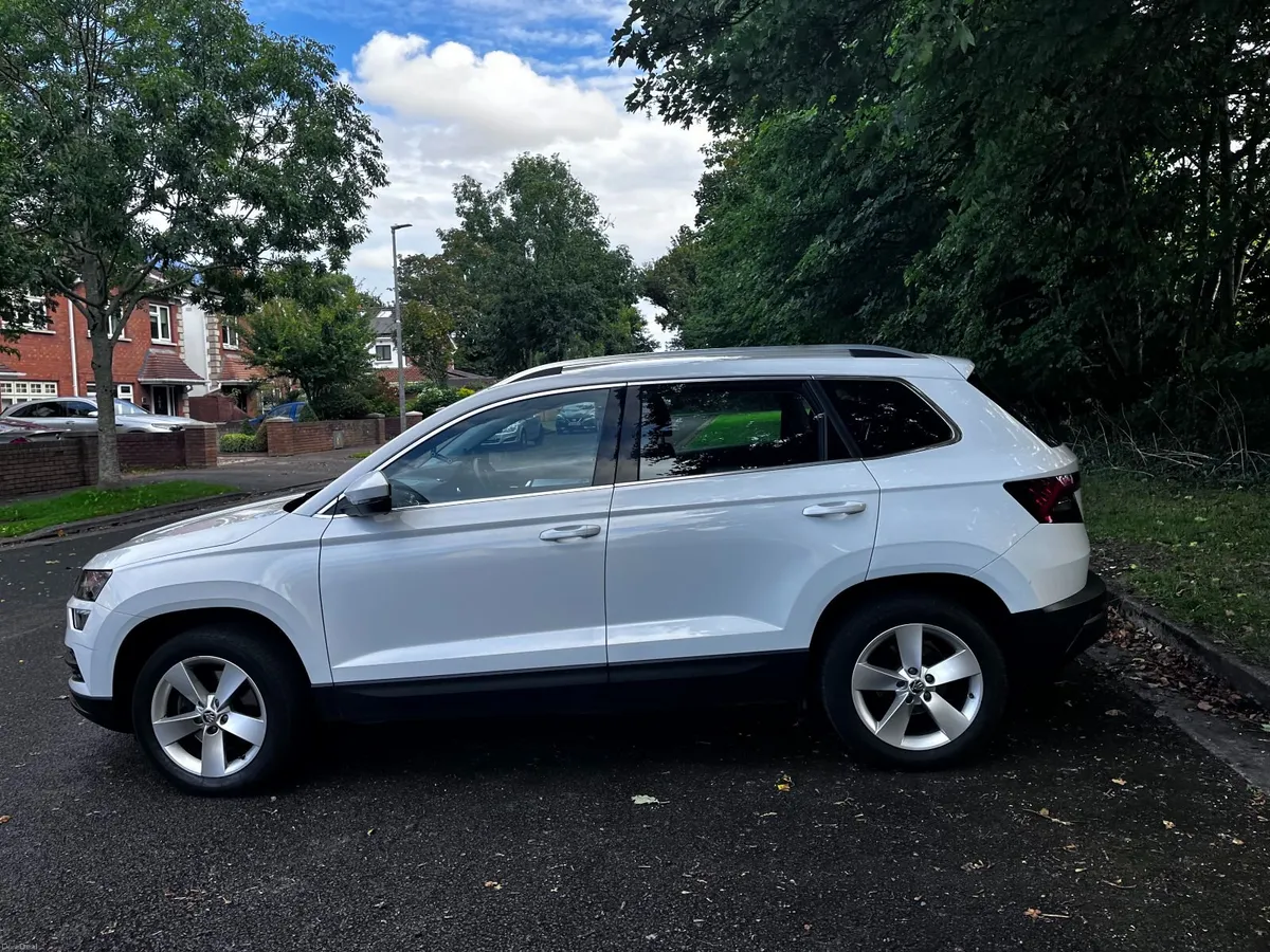 Skoda Karoq 2018 - Image 3