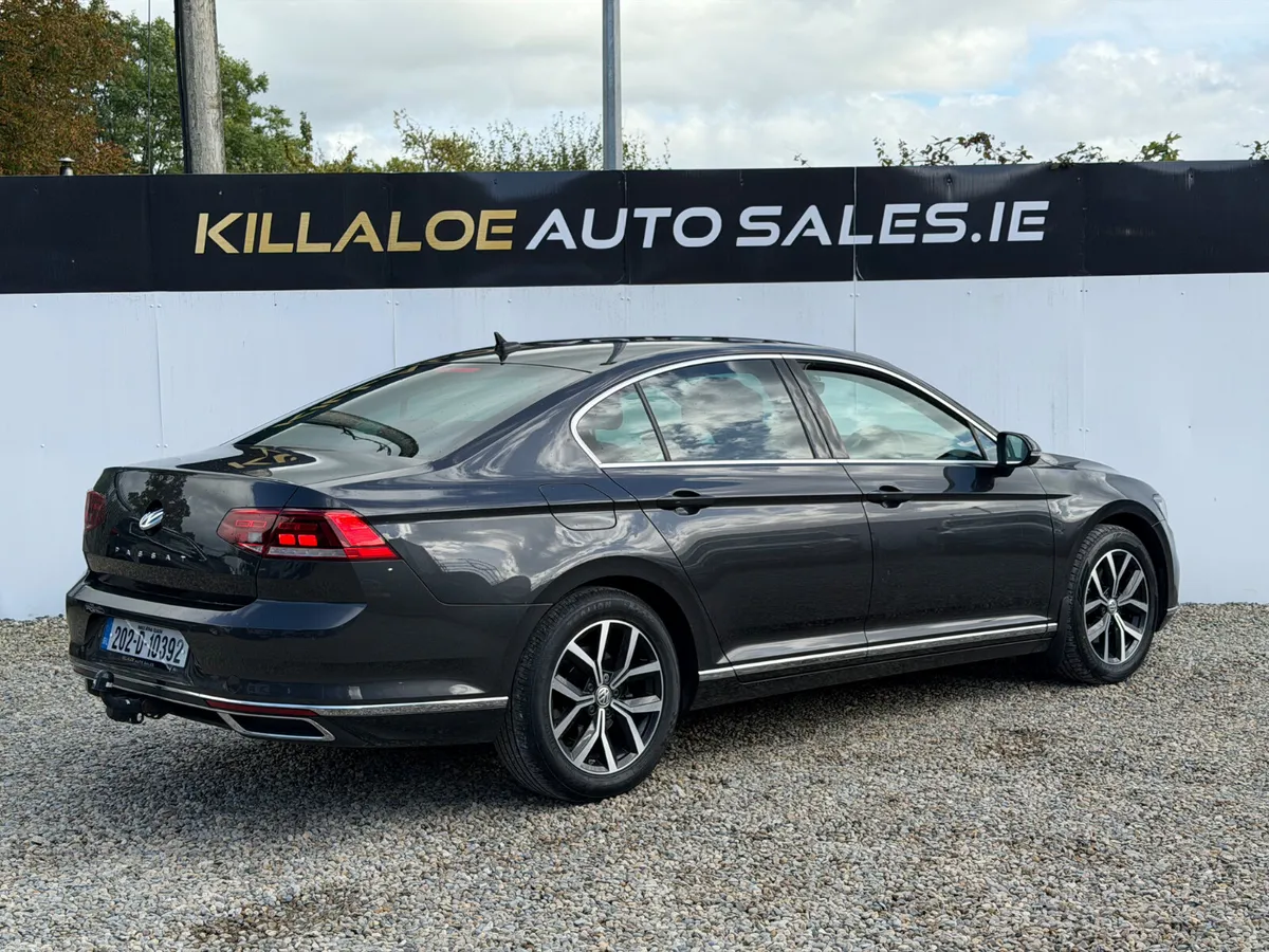 2020 Volkswagen Passat 2.0TDI Highline Manual - Image 4