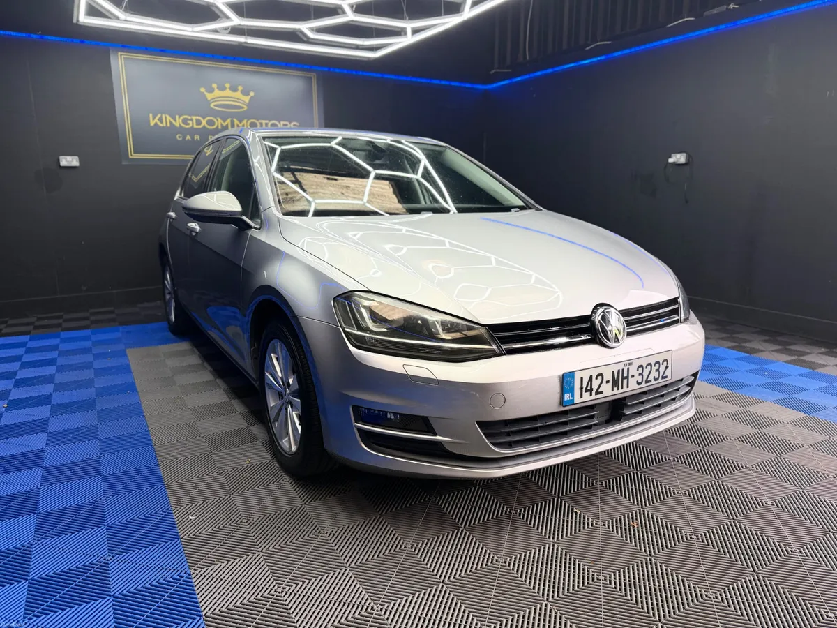 Vw Golf  2014 1.2 petrol,Automatic,LOW KM - Image 3