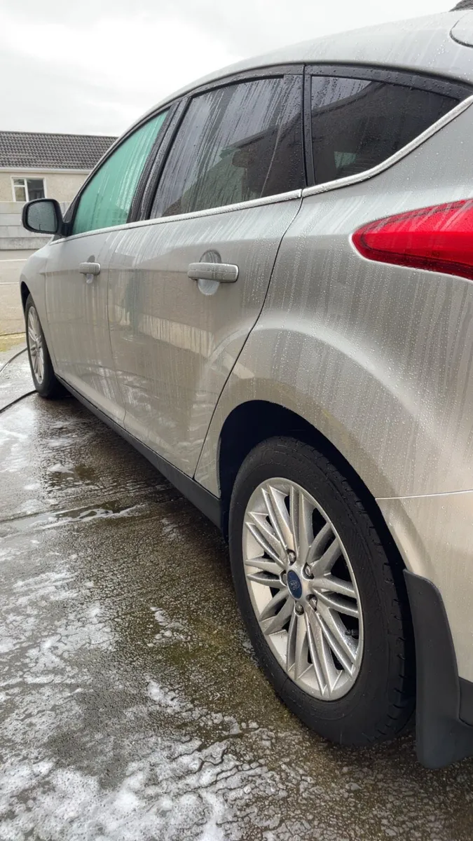 Ford focus 2017 - Image 2