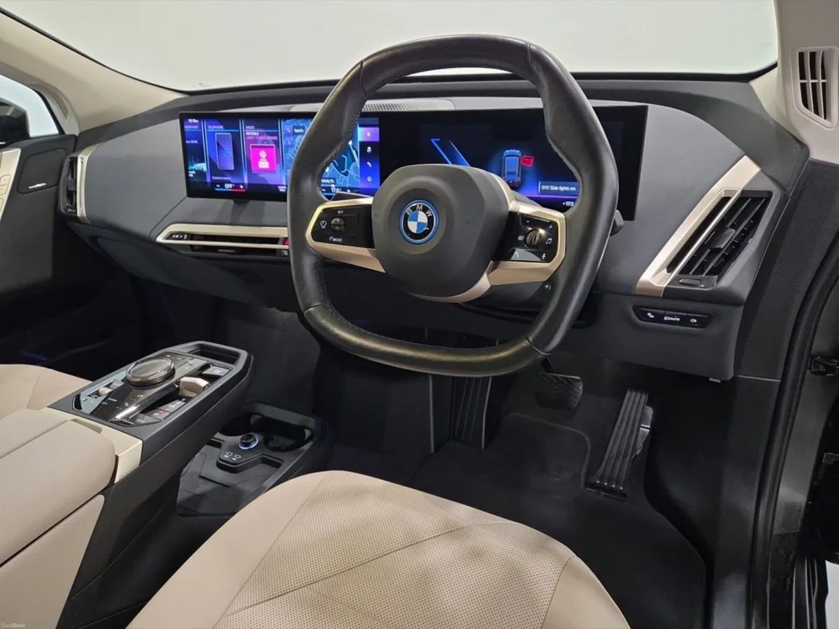 BMW iX xDrive40 Sport - Image 6