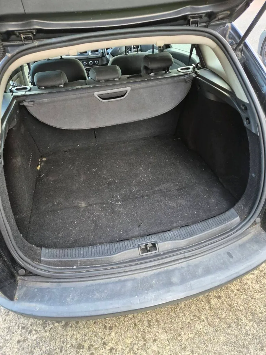 2011 Renault Megane - Image 5