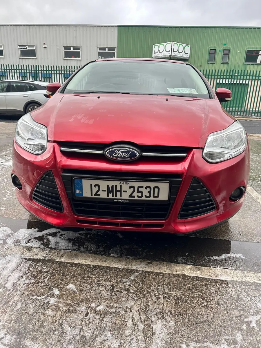 Ford Focus 2012 - Image 2