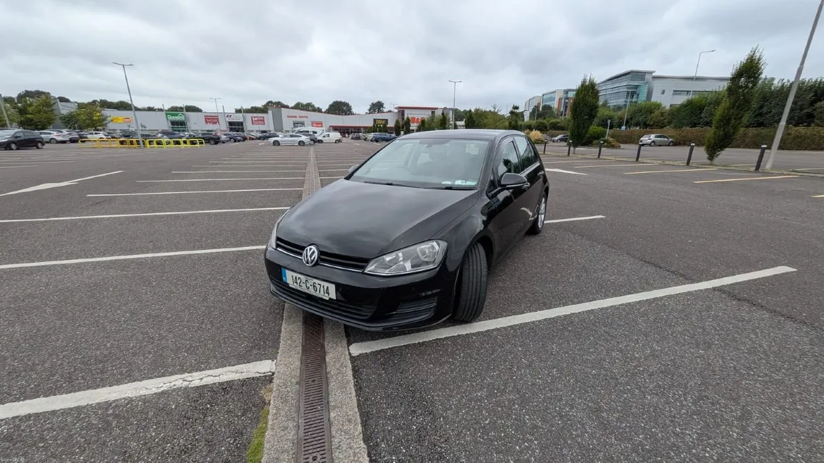 Volkswagen Golf 2014 - Image 1