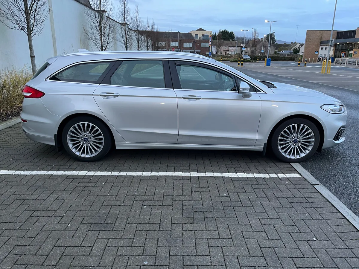 Ford Mondeo 2020, 2 L DIESEL, LOW MILEAGE - Image 5