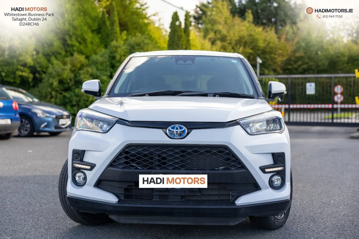TOYOTA RAIZE 1.2 HYBRID 2022 PEARL - - Image 1