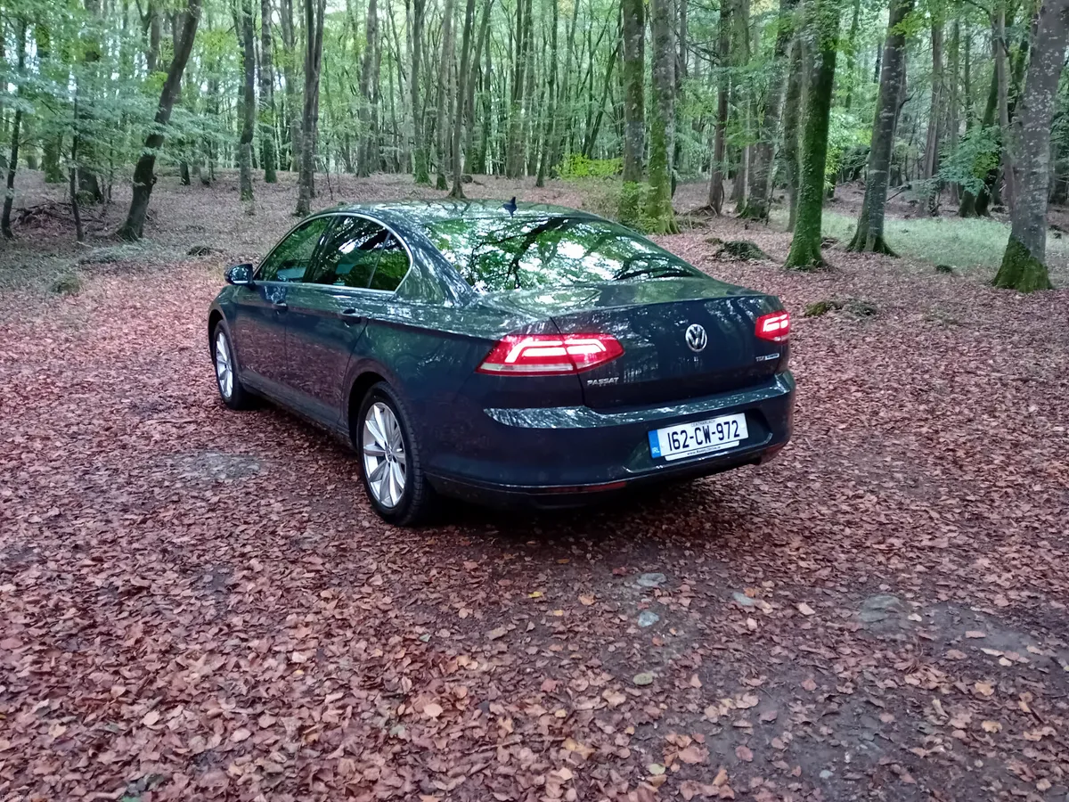 162 VW PASSAT 1.6 TDI 120BHP AUTOMATIC - Image 6