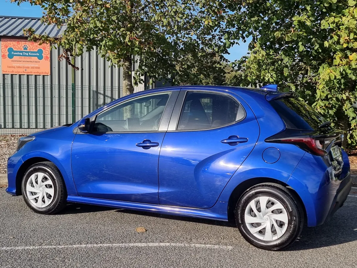 2021 TOYOTA YARIS HYBRID AUTO 1YR WARRANTY€14,900 - Image 3