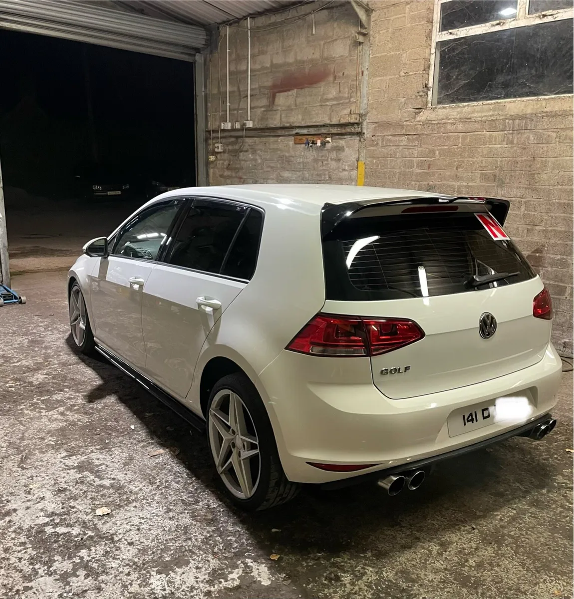2014 Volkswagen Golf - Image 4