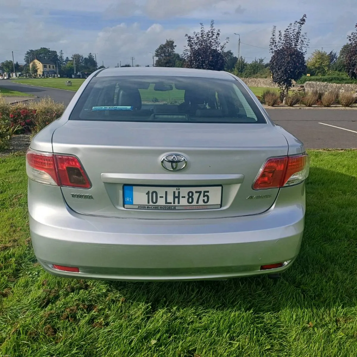 Toyota Avensis - Image 4