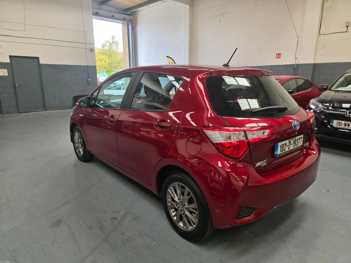 2018 Toyota Yaris Hybrid Irish Model - Image 4