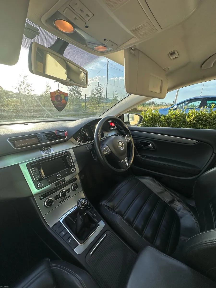 Wolkswagen Passat CC GT Line - Image 4