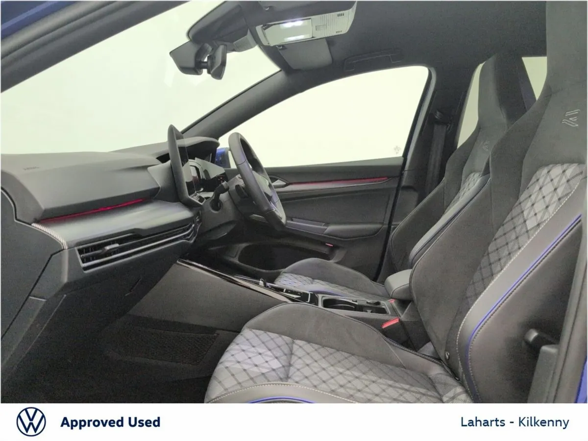 Volkswagen Golf R-LINE 1.5TSI 5DR 116HP MHEV - Image 4