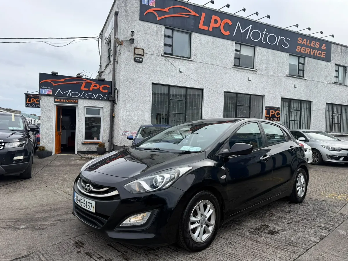 Hyundai i30 2012 - Image 1