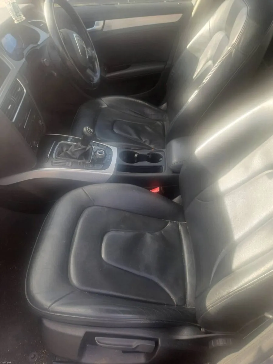 Car - Image 5