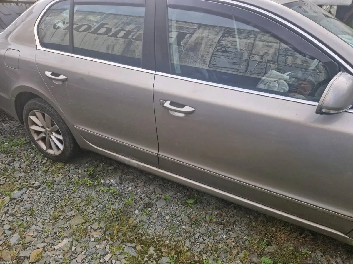Skoda Superb parts for sale - Image 2