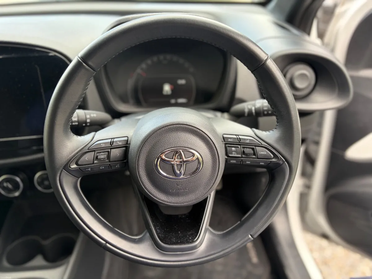Toyota Aygo X PULSE - Image 6