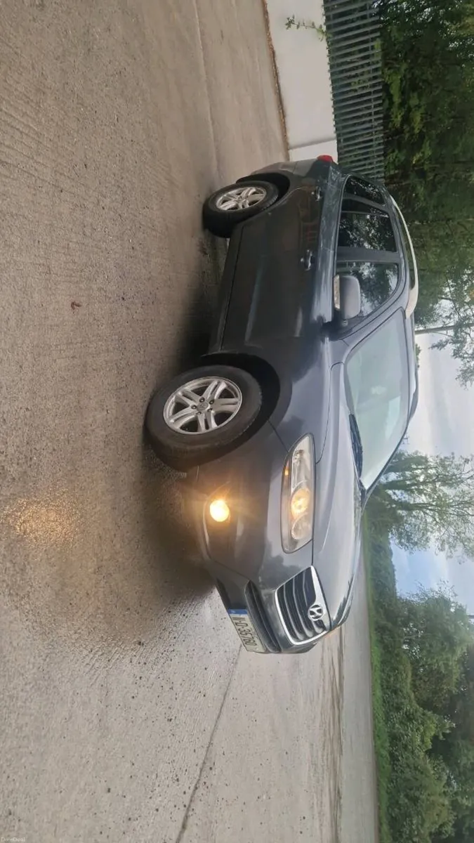 Hyundai santafe 7 seater - Image 1