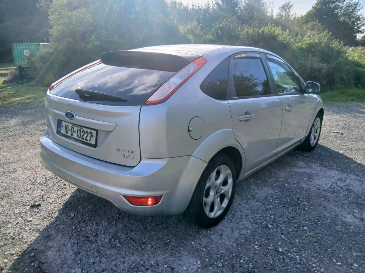 FORD FOCUS . STYLE 2.0 DIESEL 110PS AUTOMATIC - Image 3