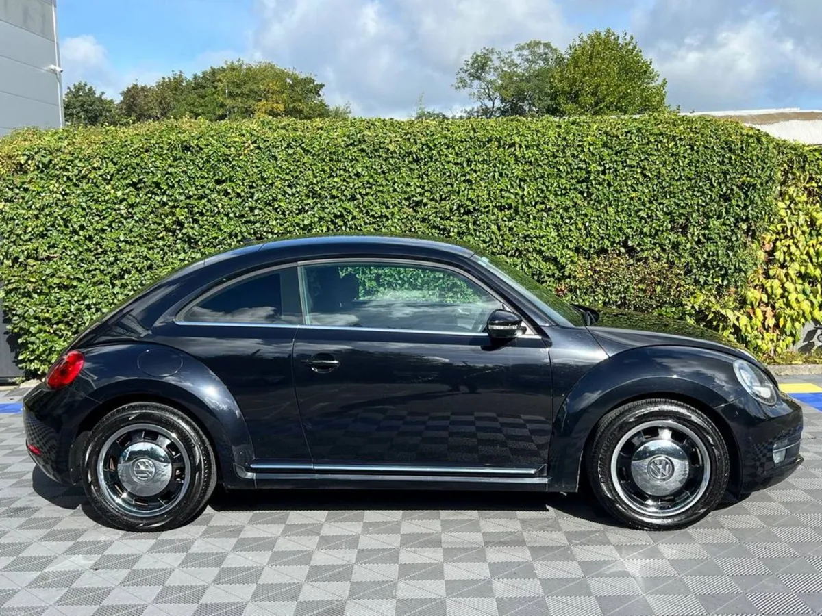 Volkswagen Beetle 1.2 TSI AUTO // SERVICE HISTORY - Image 2