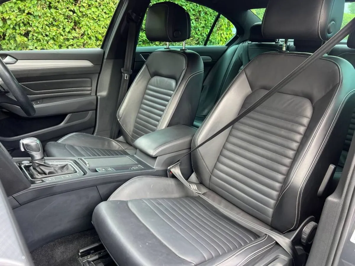 Volkswagen Passat GTE 1.4 HYBRID // DIAMOND CUT AL - Image 6